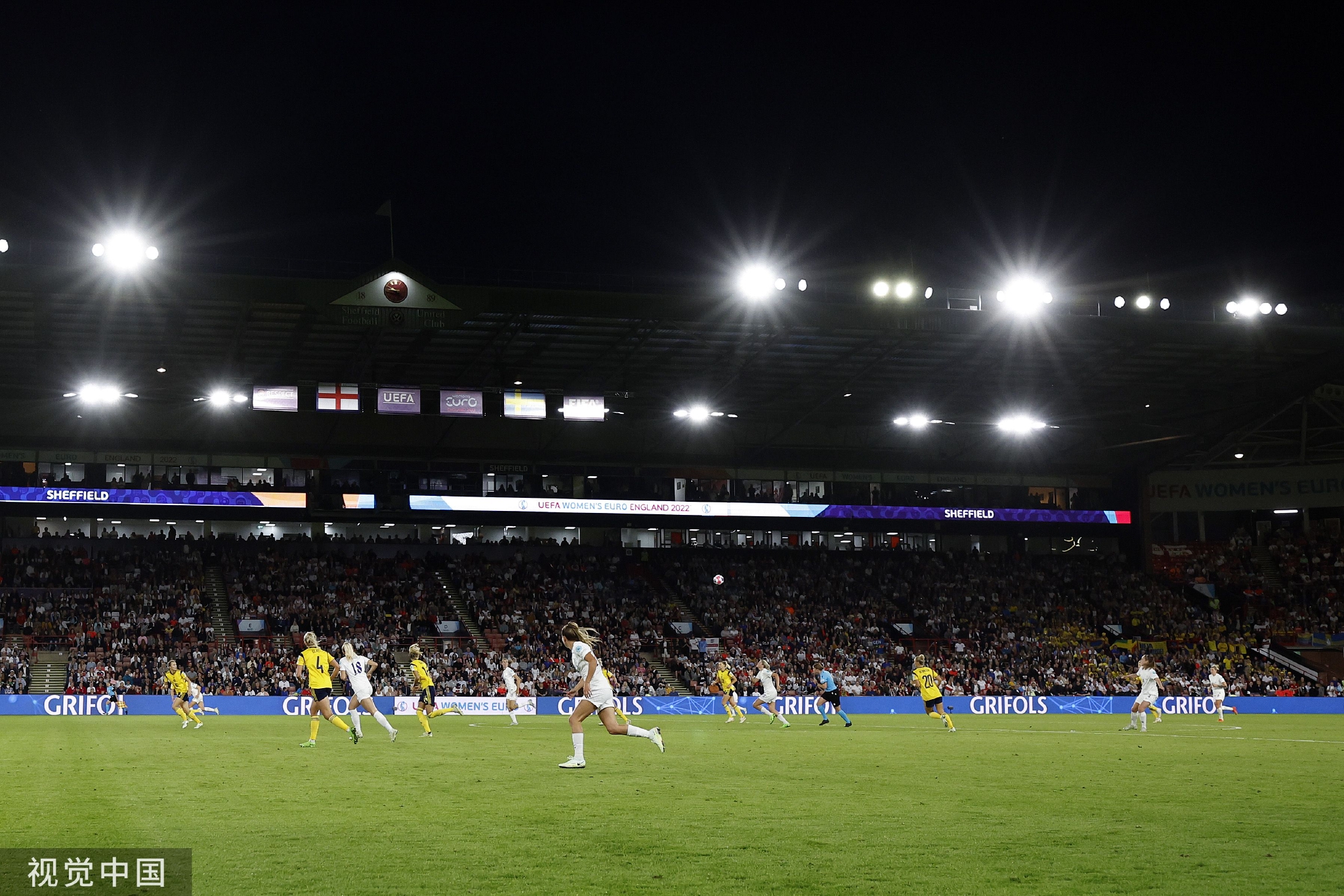 远领先于其 远领先于其