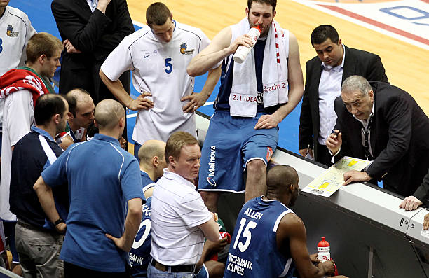 行了深度分 行了深度分